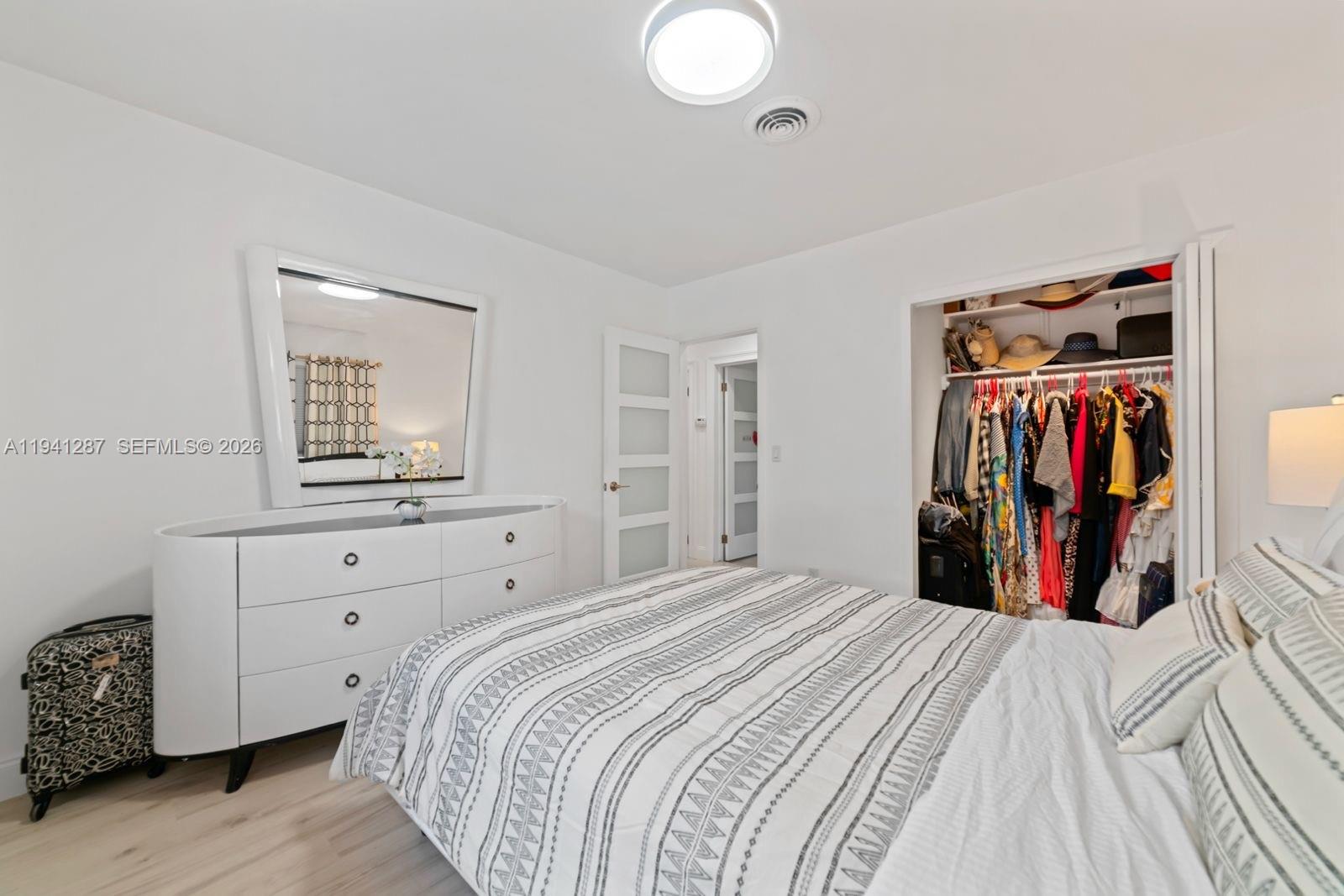 PICKWICK LAKE ESTATES SEC - Residential