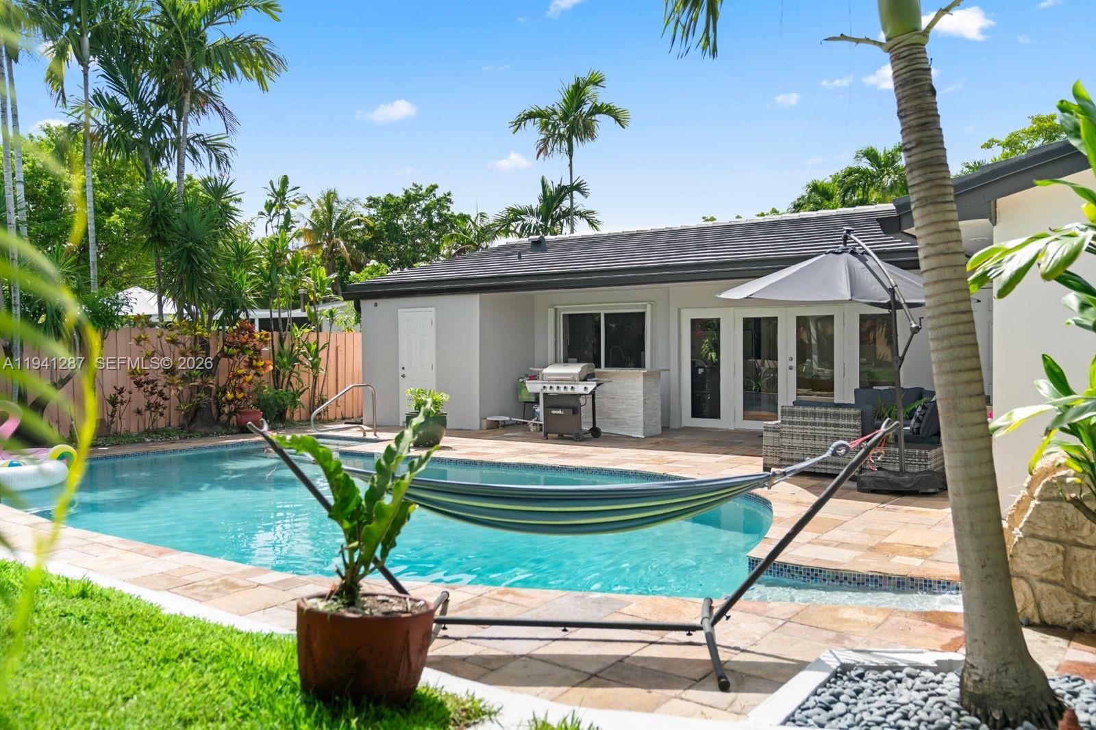 PICKWICK LAKE ESTATES SEC - Residential