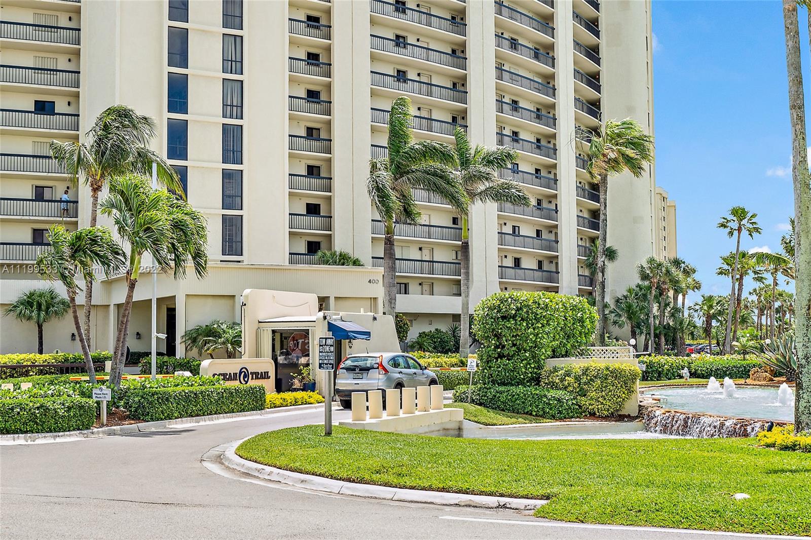 OCEAN TRAIL CONDO IV - Residential