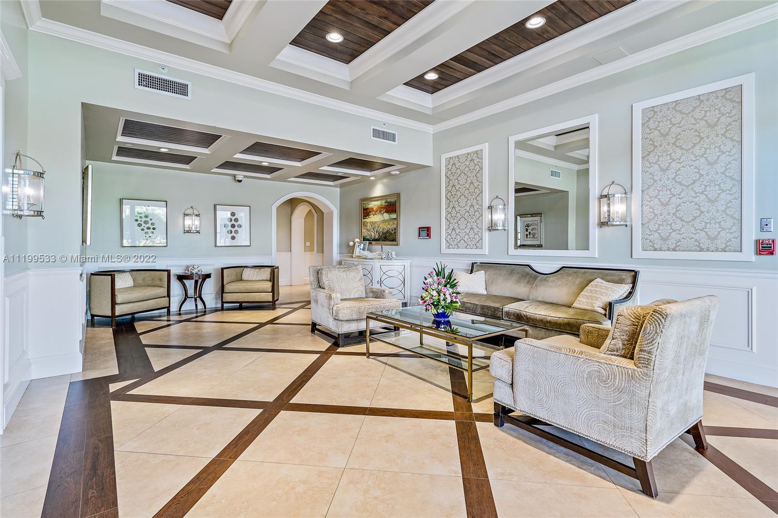 OCEAN TRAIL CONDO IV - Residential