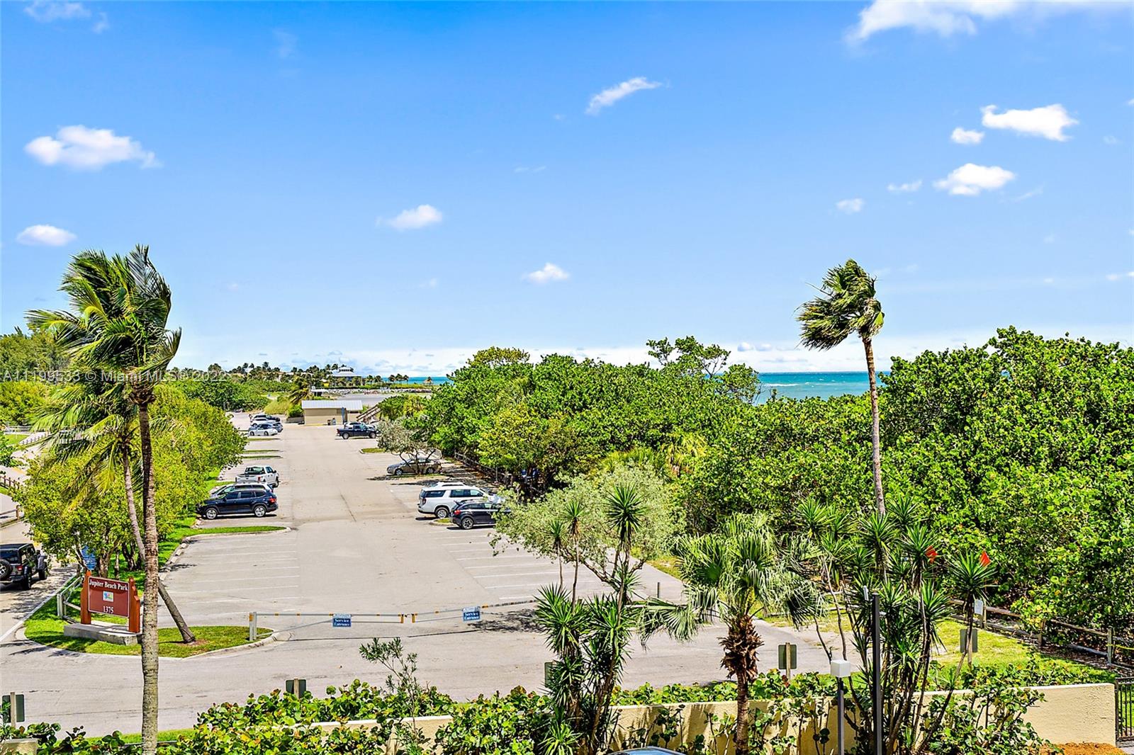 OCEAN TRAIL CONDO IV - Residential