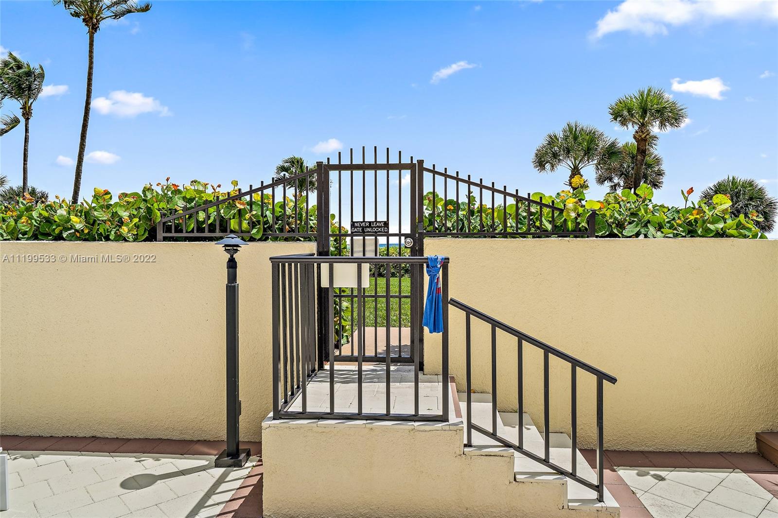 OCEAN TRAIL CONDO IV - Residential