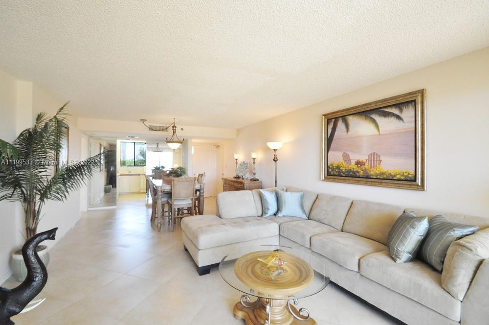 OCEAN TRAIL CONDO IV - Residential