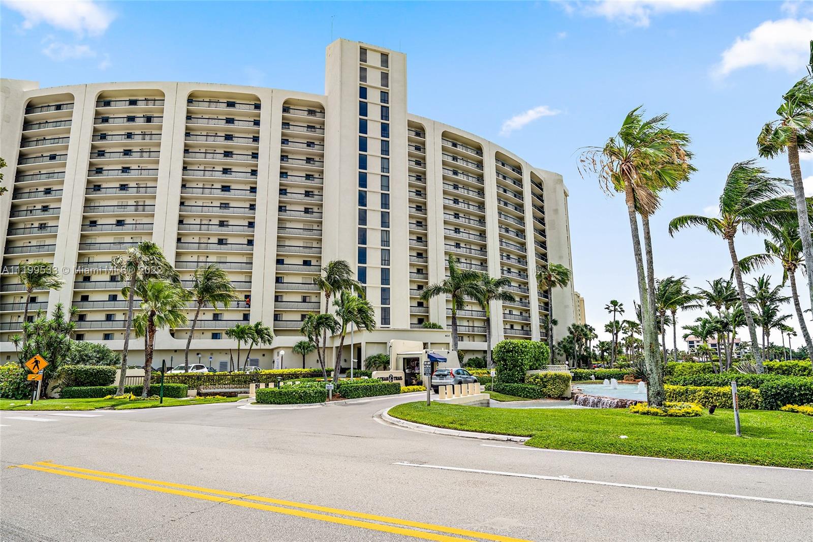 OCEAN TRAIL CONDO IV - Residential