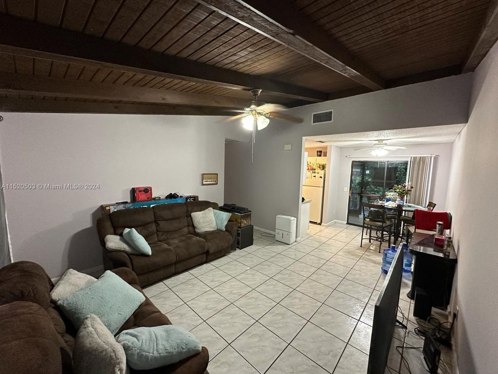 Photo of 387 Glenwood Dr #387, West Palm Beach, FL 33415 (MLS # A11520503)