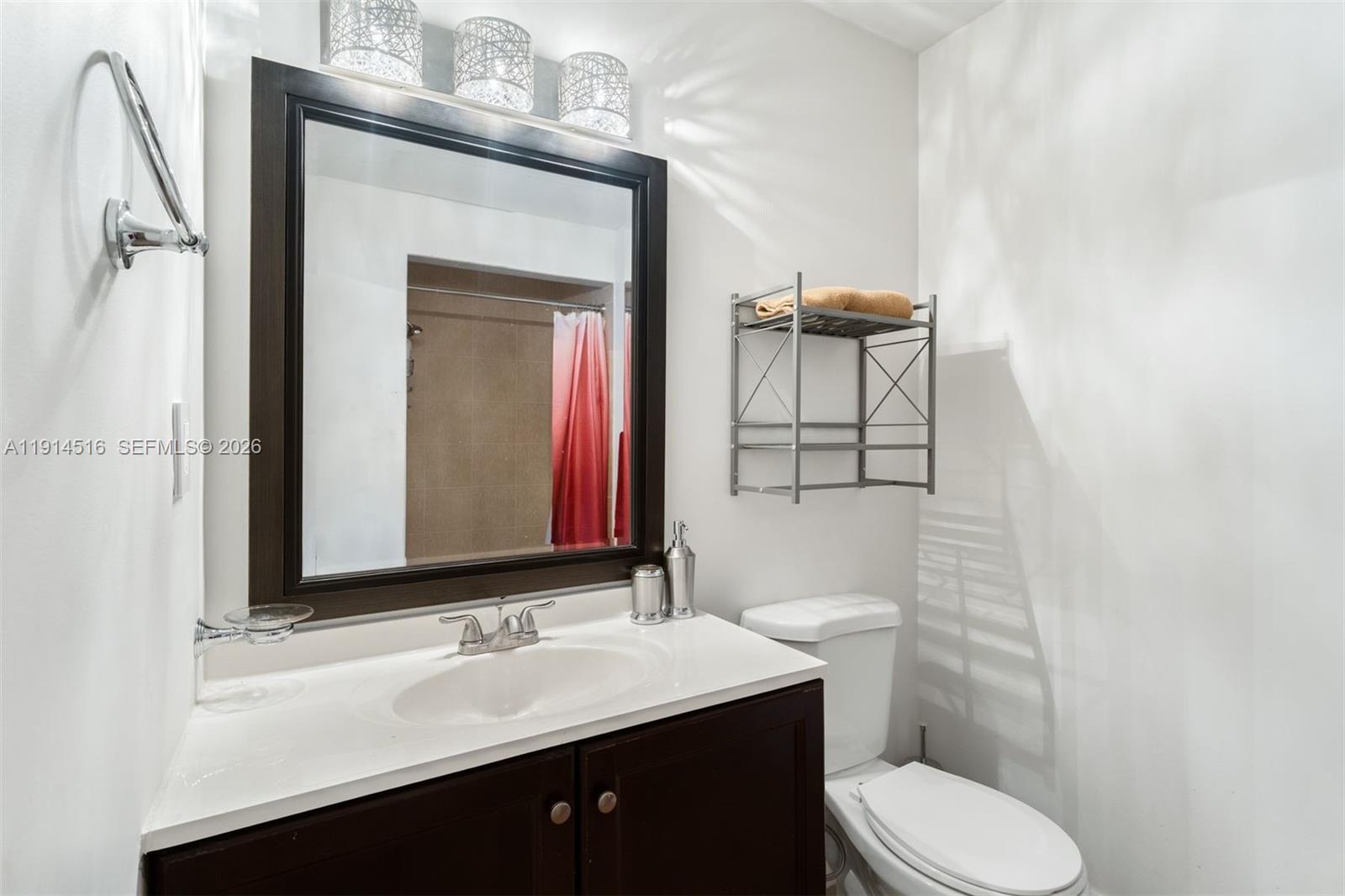 CAPOBELLA CONDO - Residential