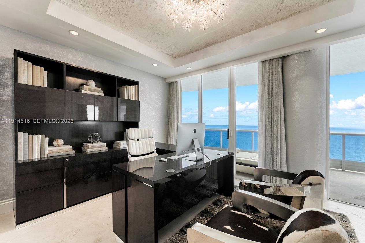 CAPOBELLA CONDO - Residential