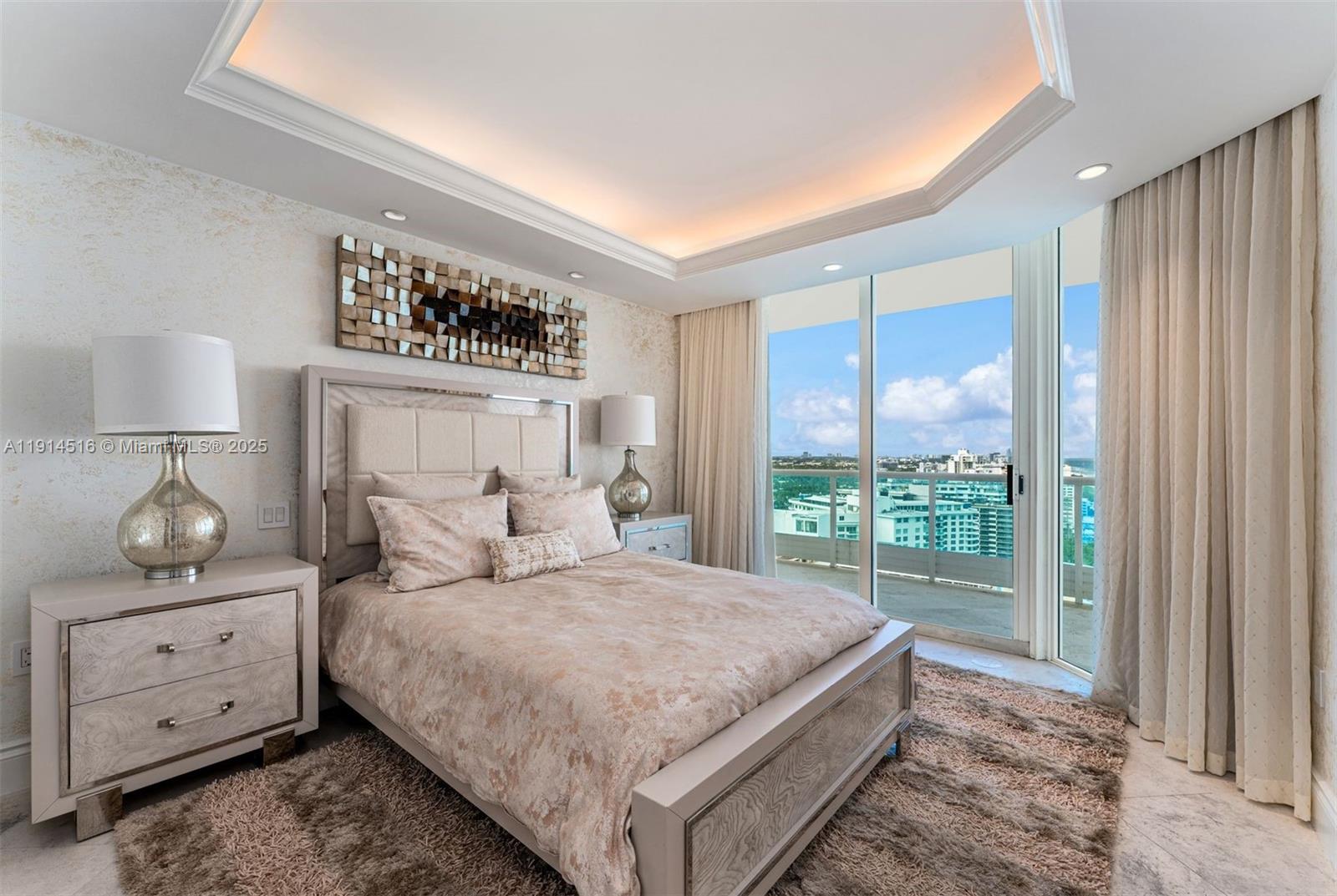 CAPOBELLA CONDO - Residential