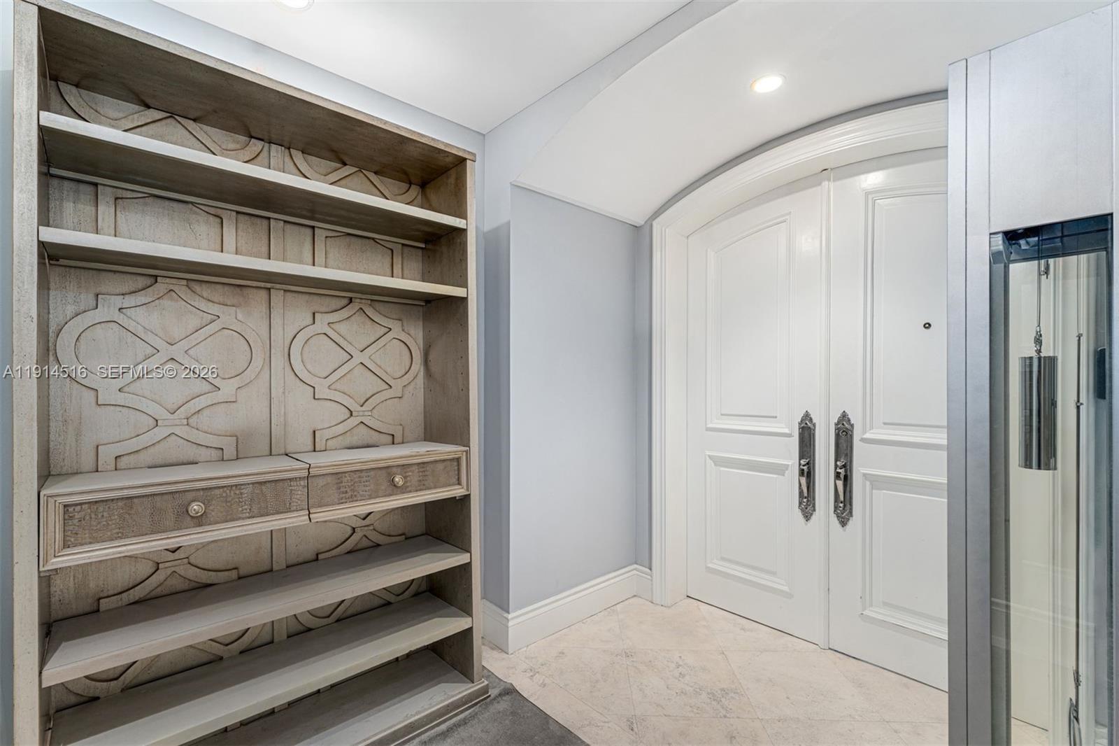 CAPOBELLA CONDO - Residential