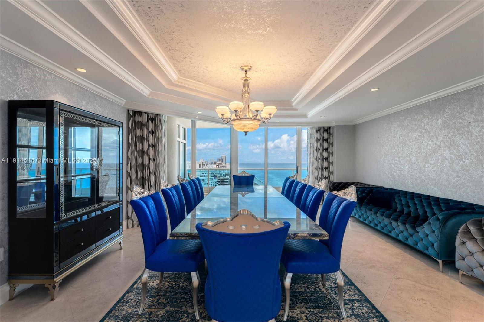 CAPOBELLA CONDO - Residential