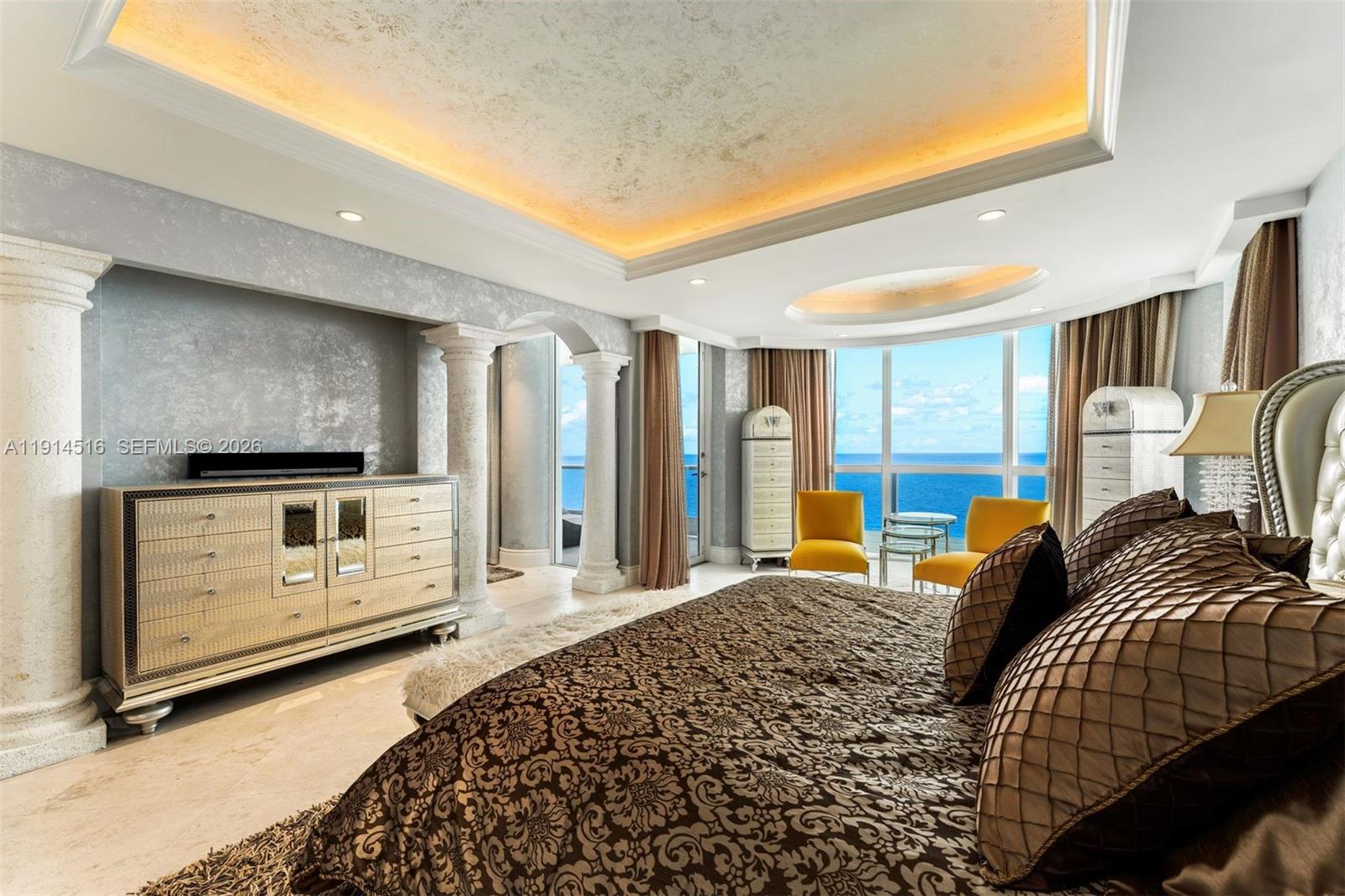 CAPOBELLA CONDO - Residential