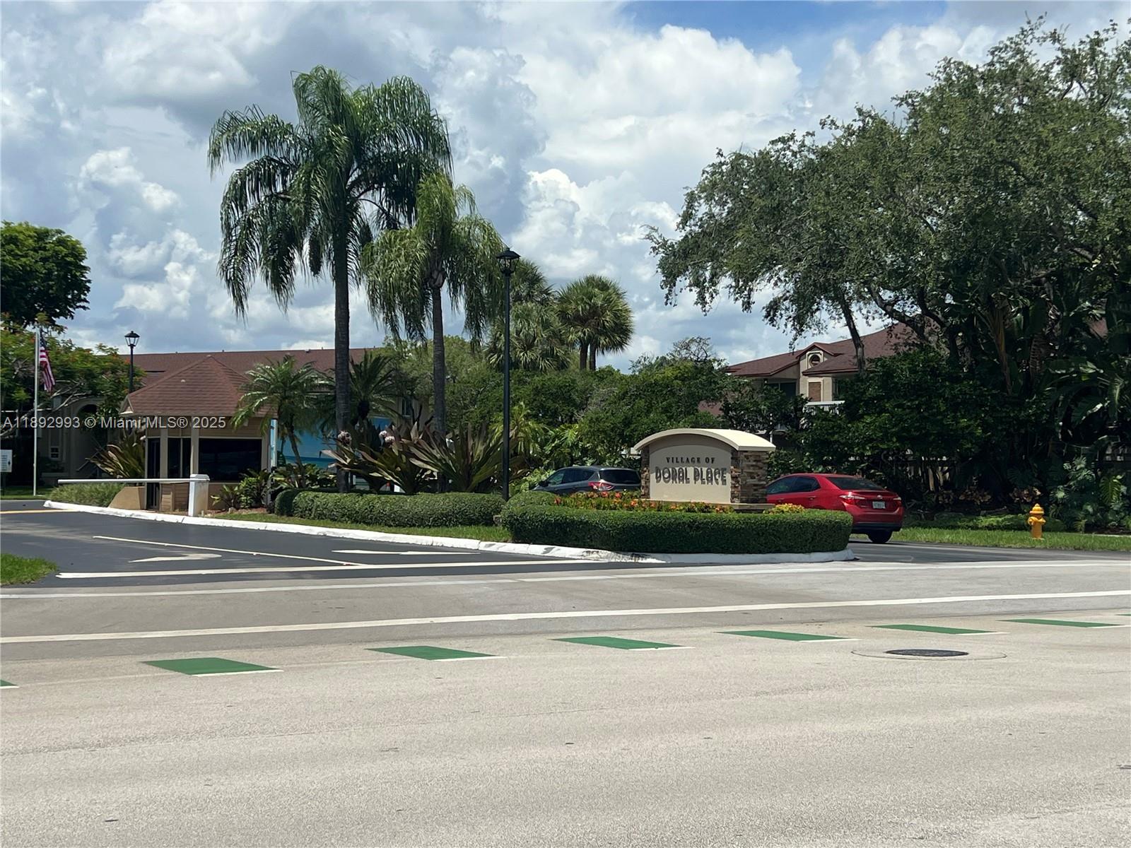 DORAL PK CO CLUB VILLAS C - Residential Lease