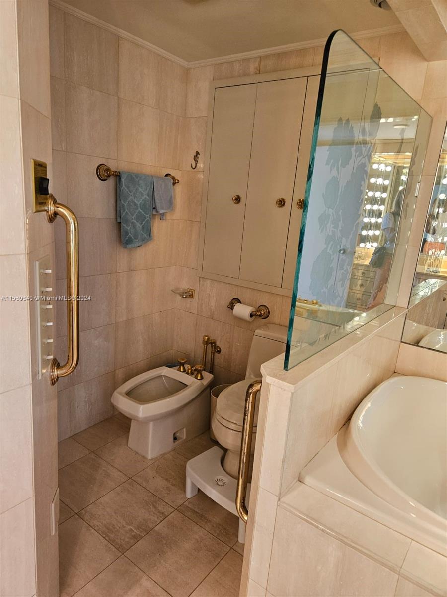 JOCKEY CLUB CONDO - Residential