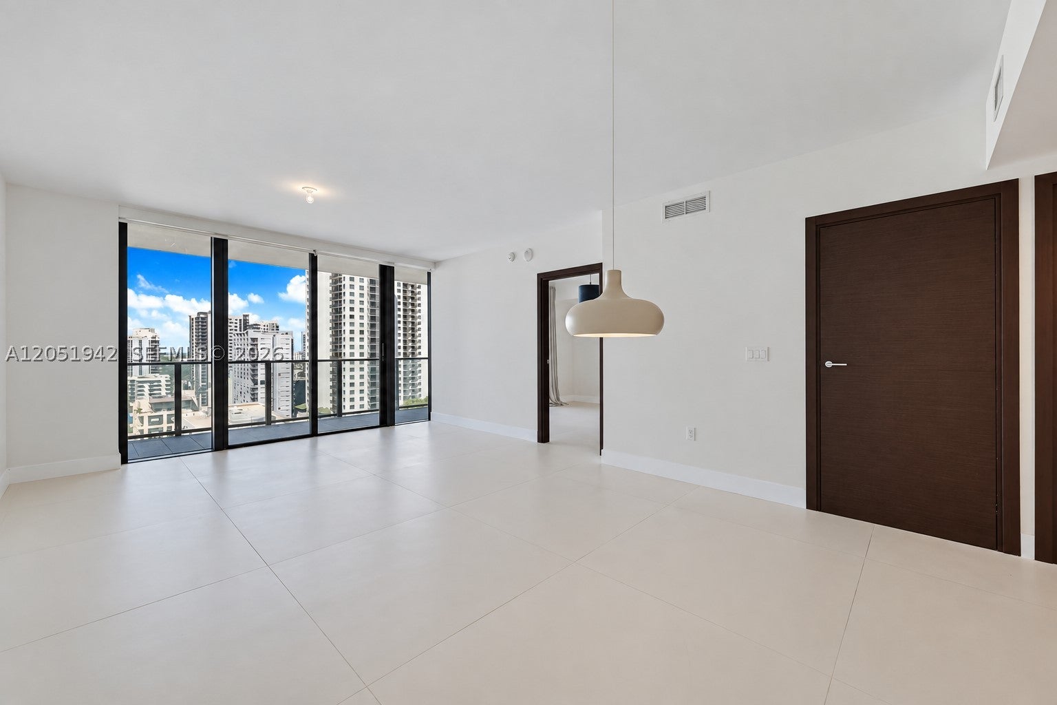 1000 Brickell Plz 2110