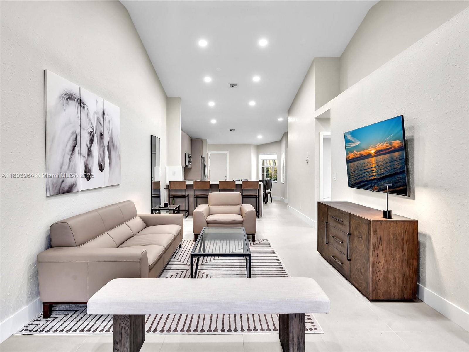 WATERWAYS AT DELRAY - Residential Lease