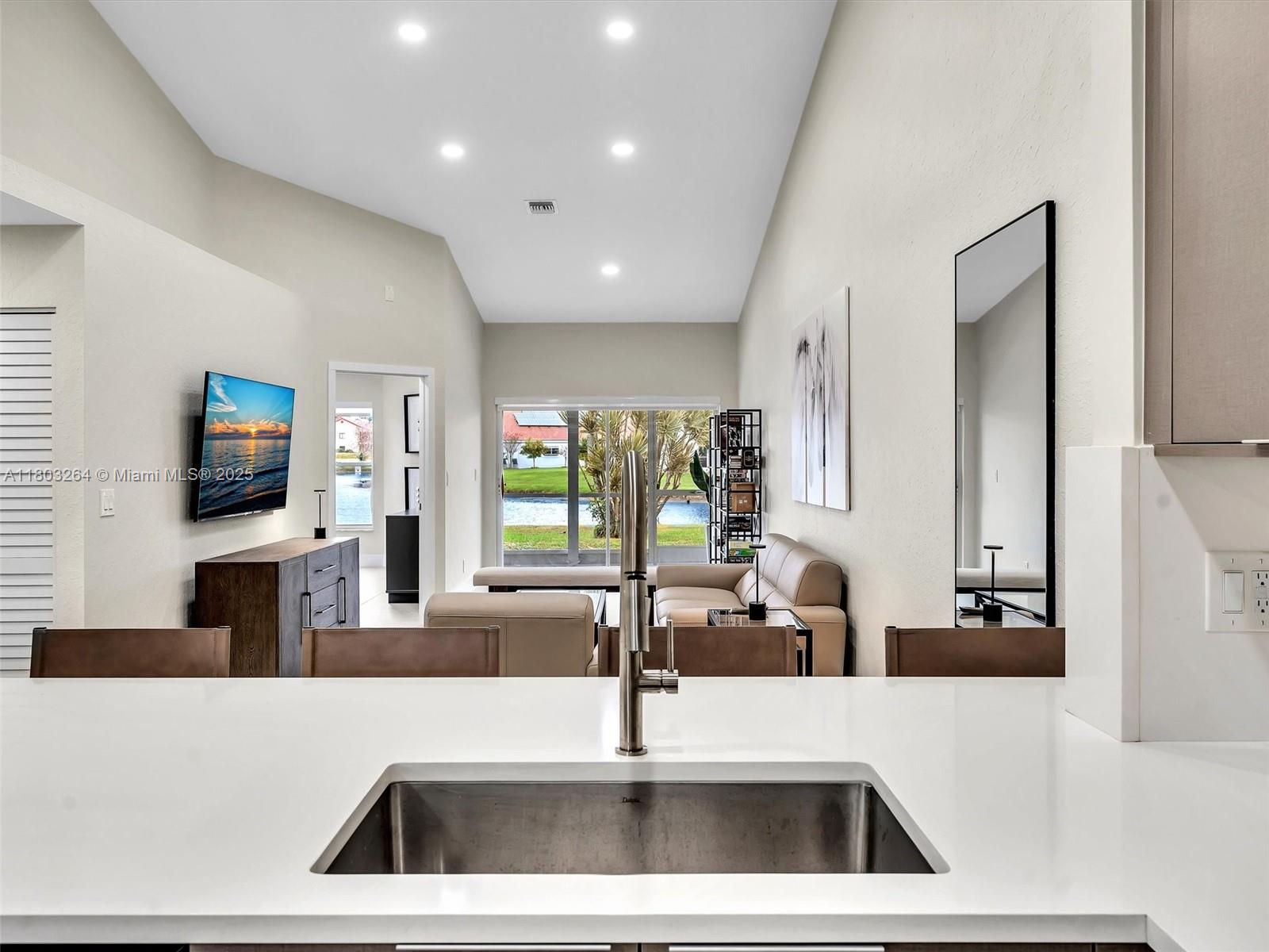 WATERWAYS AT DELRAY - Residential Lease