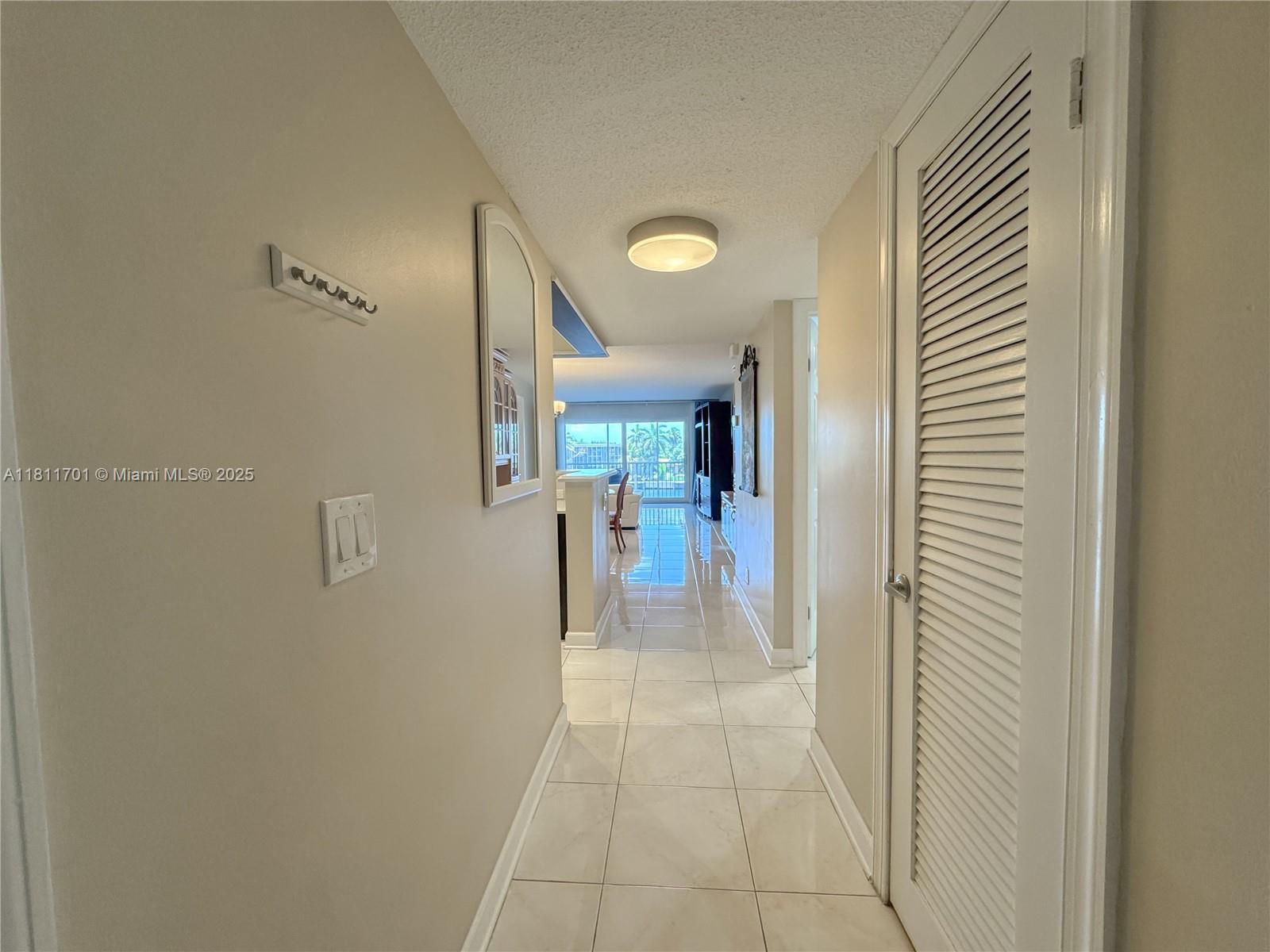 RIVIERA APTS SOUTH INC - Residential