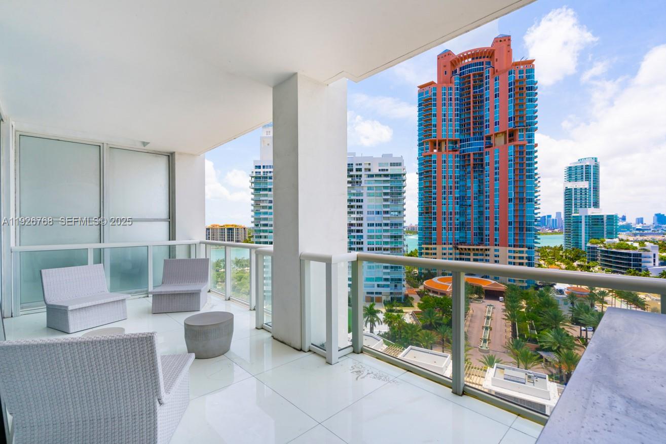 CONTINUUM ON SOUTH BEACH - Residential Lease