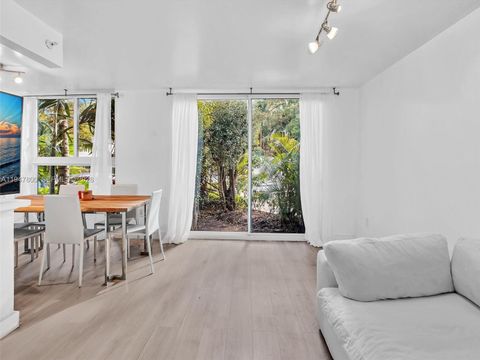 1688 West Ave G-06 Miami Beach FL 33139