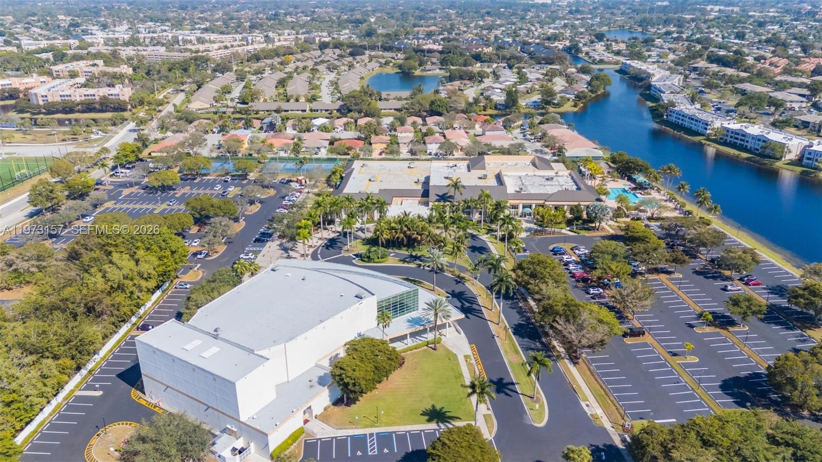 WELDON CONDOMINIUM F - Residential