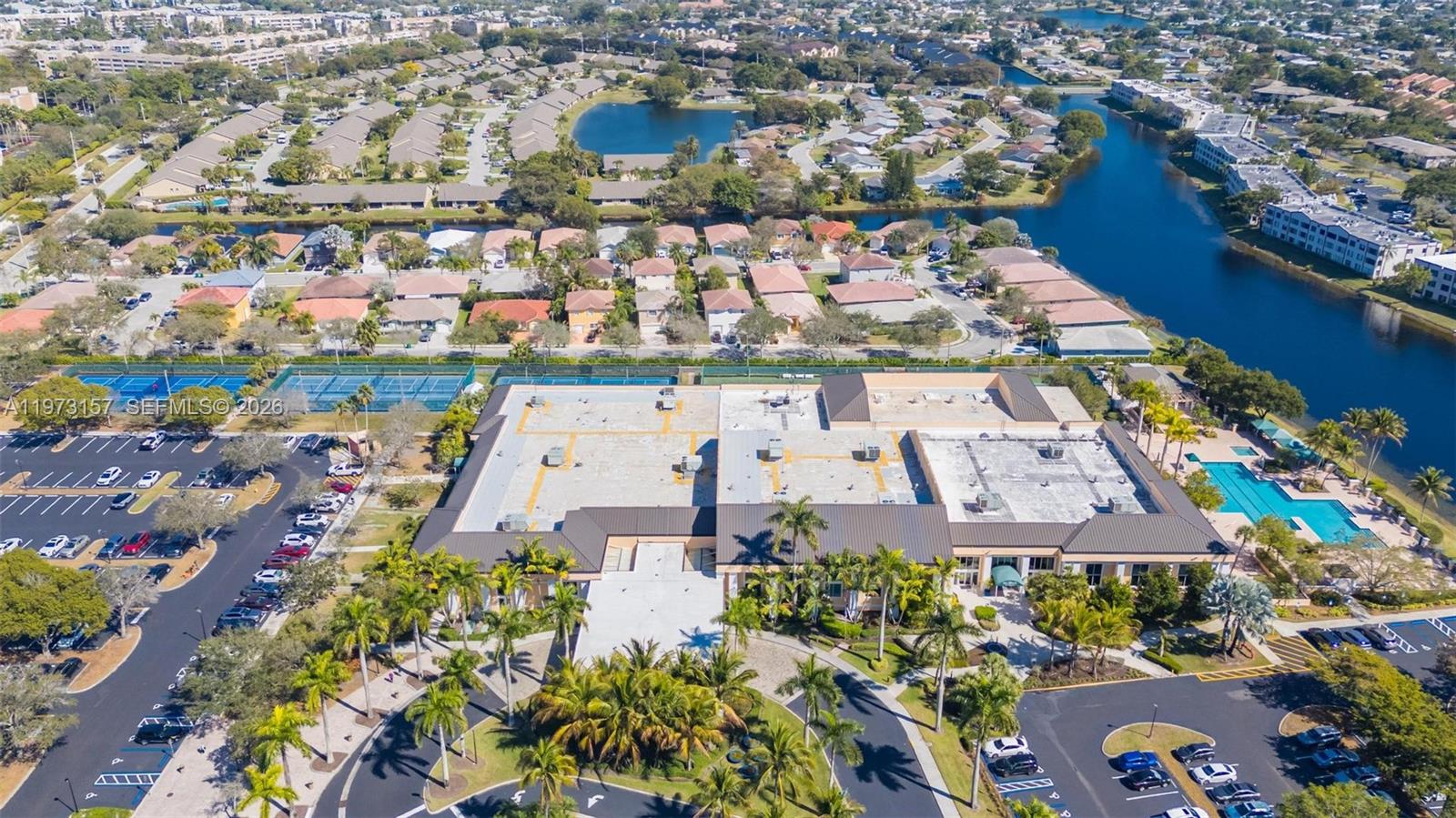 WELDON CONDOMINIUM F - Residential