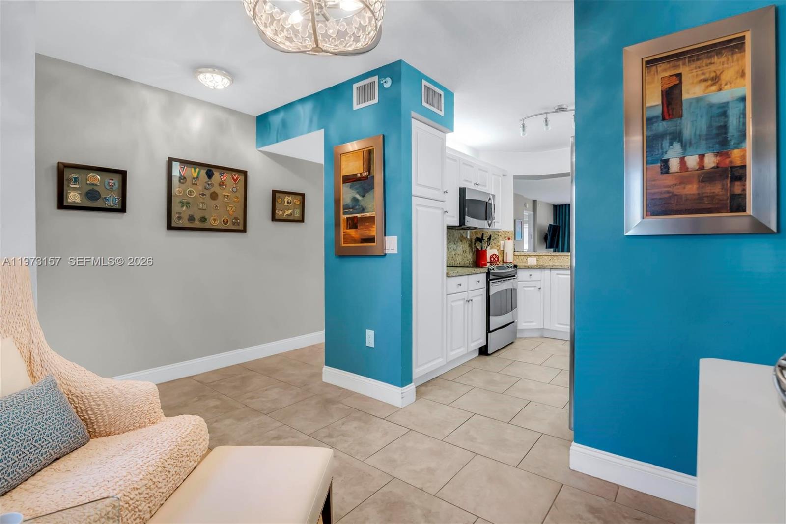 WELDON CONDOMINIUM F - Residential