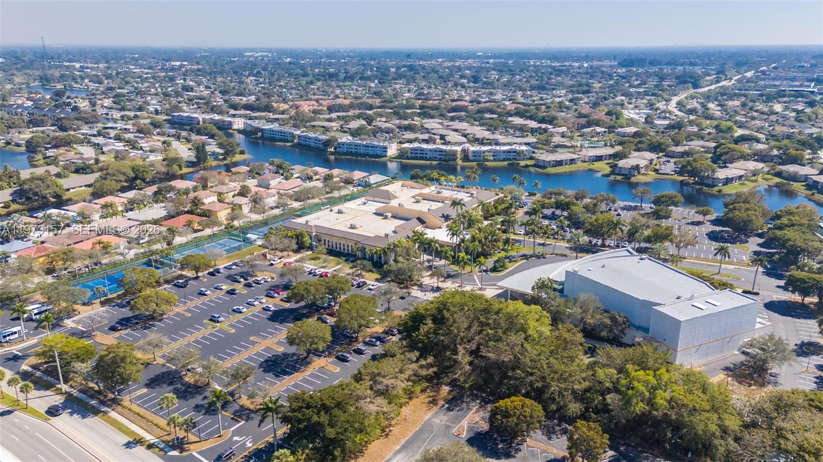 WELDON CONDOMINIUM F - Residential