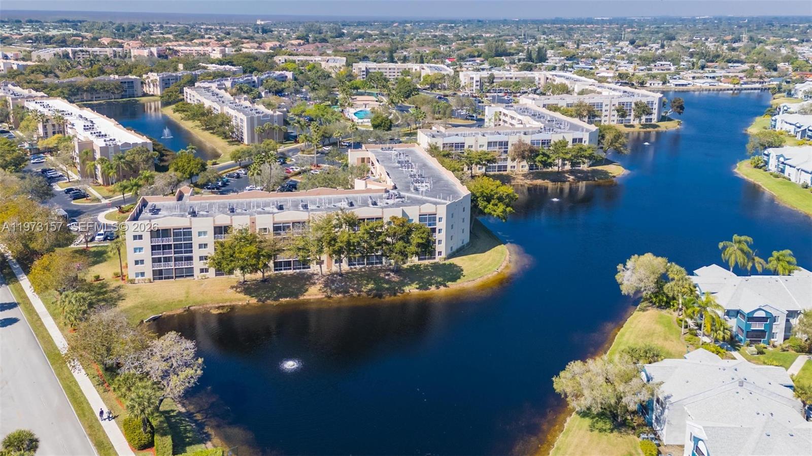 WELDON CONDOMINIUM F - Residential