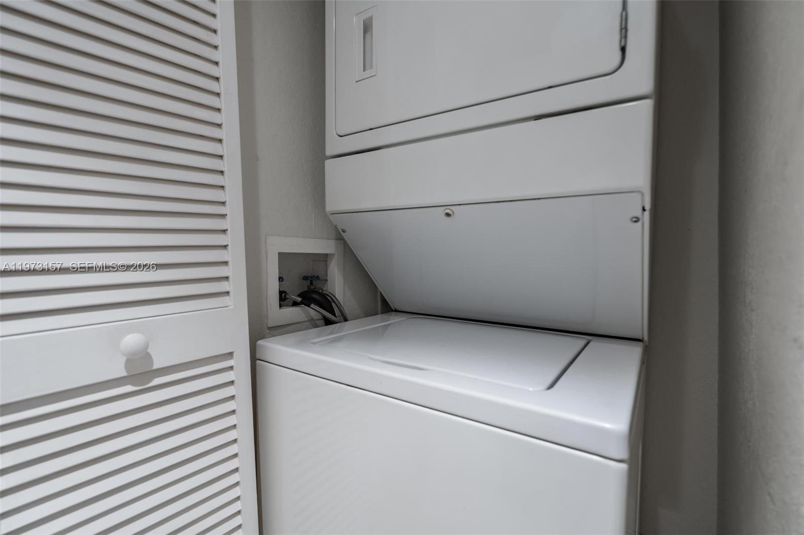 WELDON CONDOMINIUM F - Residential