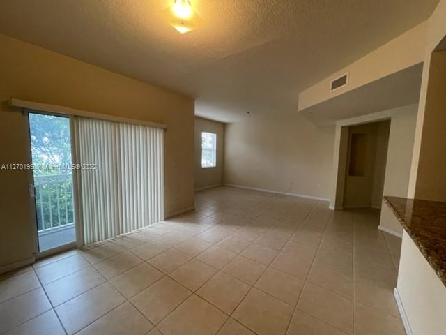 ST MORTIZ AT DORAL CONDO - Residential Lease