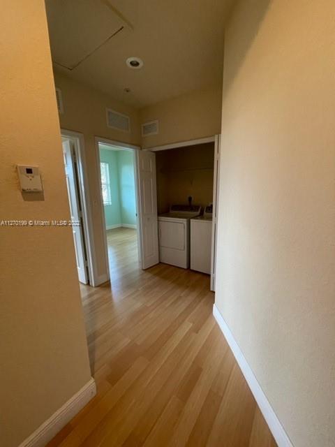 ST MORTIZ AT DORAL CONDO - Residential Lease