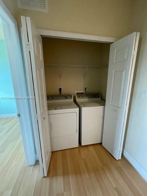 ST MORTIZ AT DORAL CONDO - Residential Lease