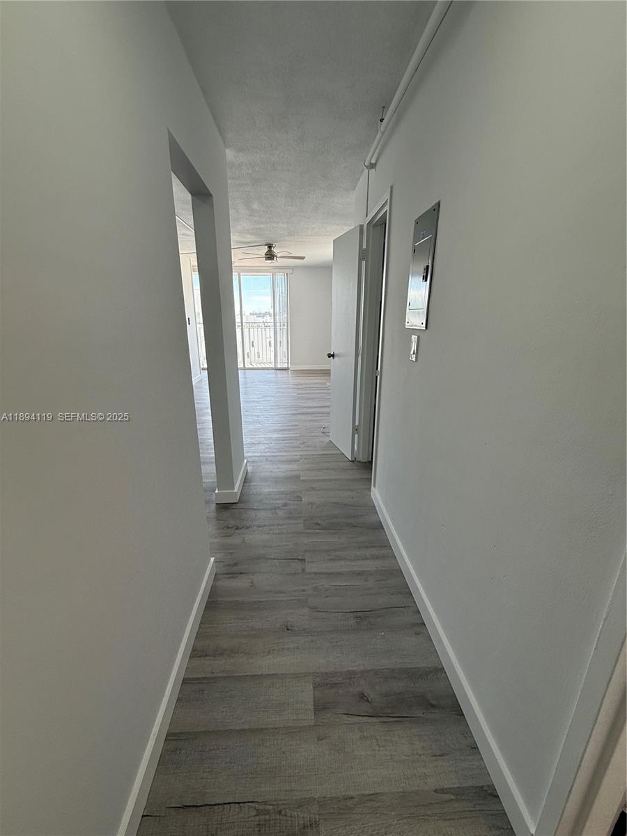 ISLANDER CONDO APTS - Residential Lease