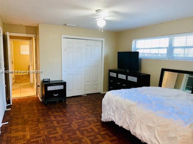 View photos, virtual tours, details... 6720 NW 28th St