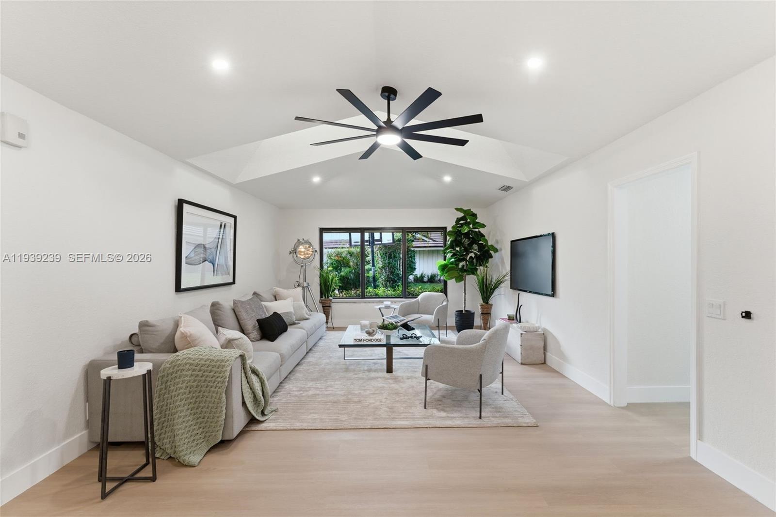 PGA RESORT COMMUNITY 6 - Residential