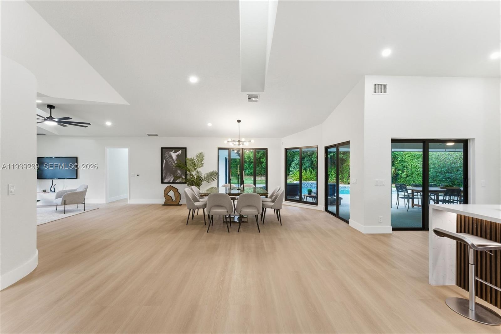 PGA RESORT COMMUNITY 6 - Residential