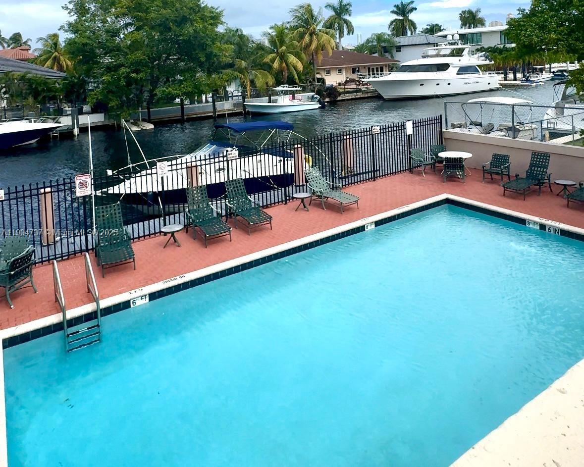 ISLAND SHORES CONDO - Residential Lease