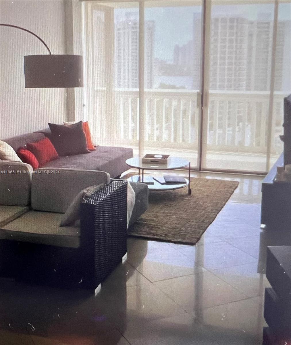 1000 Island Blvd Blvd 2408, Aventura, Miami-Dade County, Florida - 2 Bedrooms  
2 Bathrooms - 