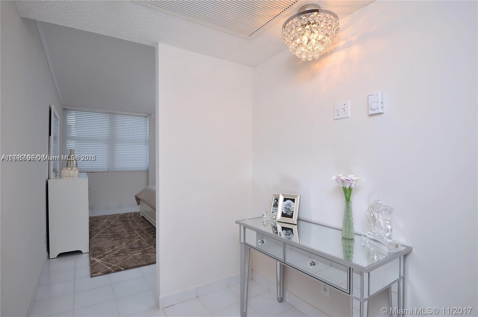 PARKER PLAZA CONDO ESTATE - Residential