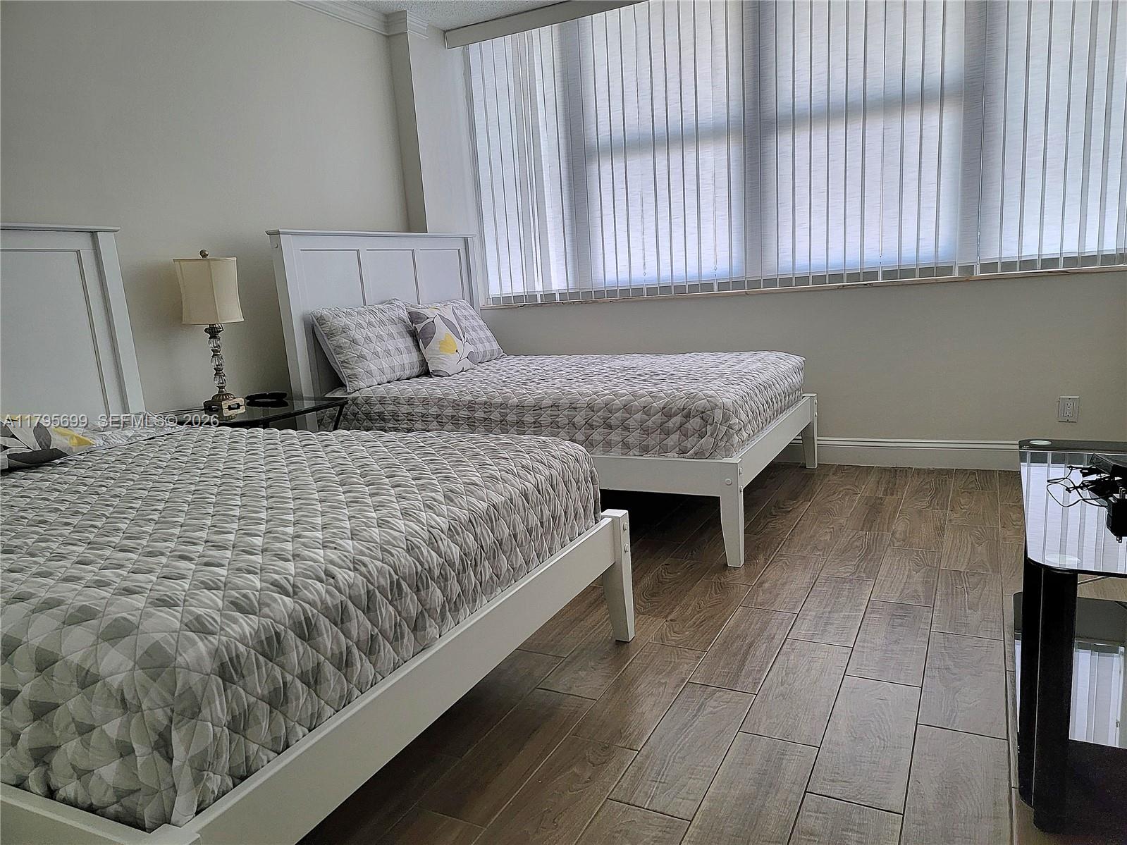 PARKER PLAZA CONDO ESTATE - Residential