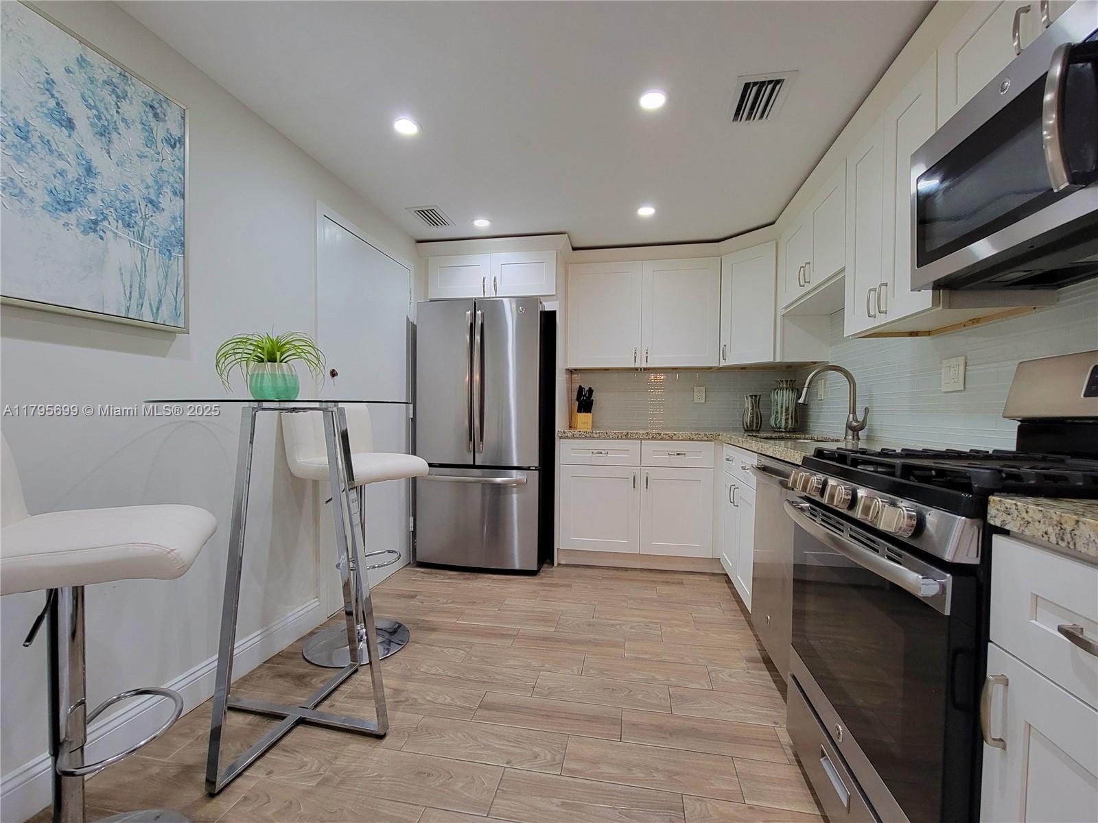 PARKER PLAZA CONDO ESTATE - Residential