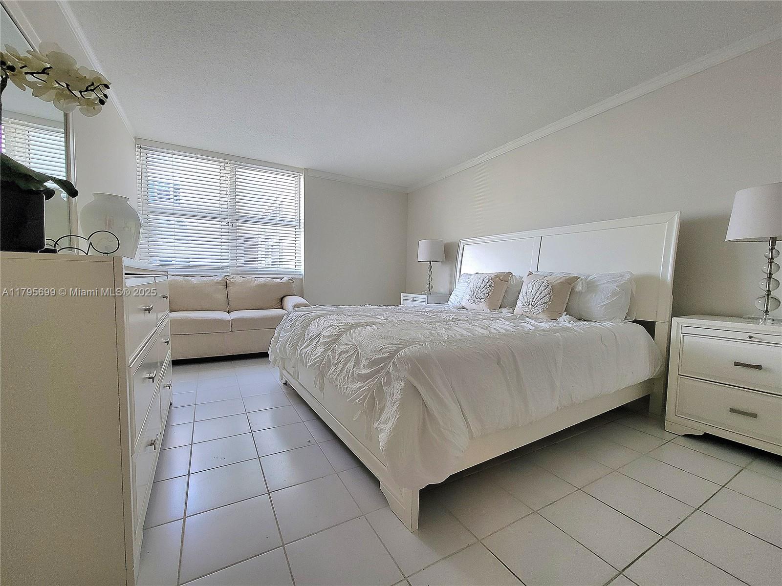 PARKER PLAZA CONDO ESTATE - Residential