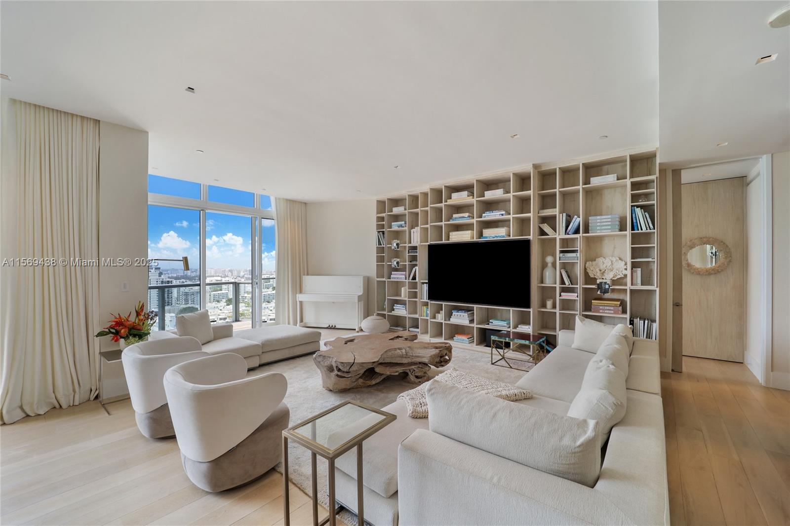 2201 COLLINS AVE CONDO - Residential