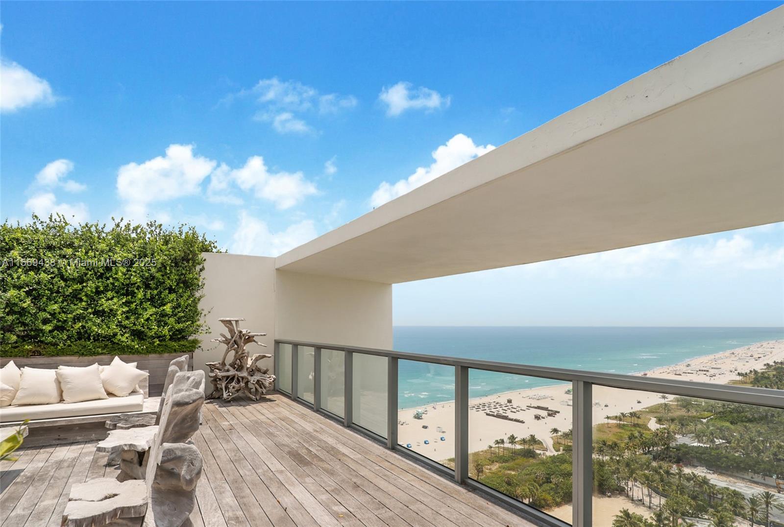 2201 COLLINS AVE CONDO - Residential