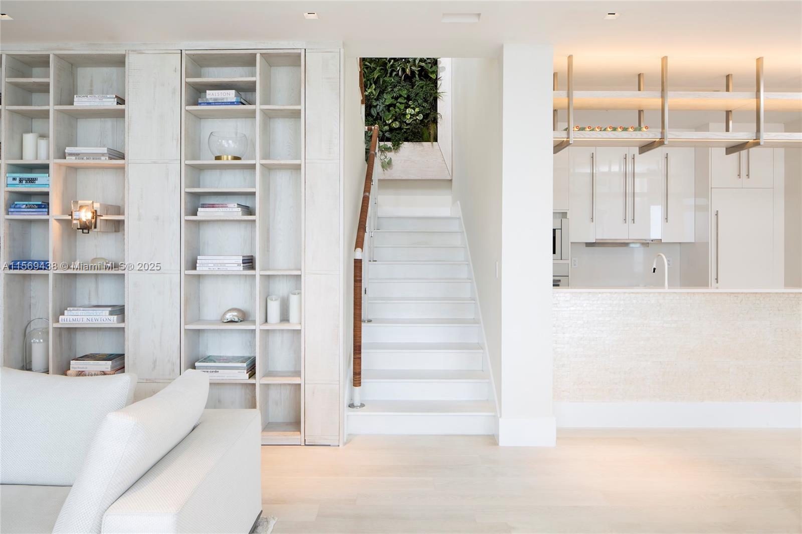 2201 COLLINS AVE CONDO - Residential