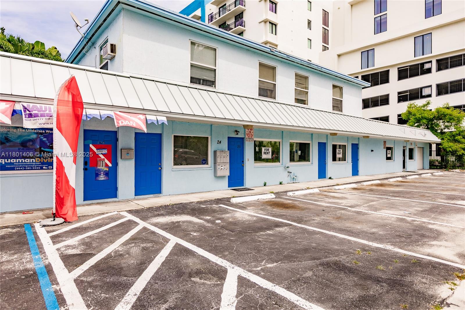 Rental Property at 24 Ne 1st Ave 201, Dania Beach, Miami-Dade County, Florida - Bedrooms: 2 
Bathrooms: 1  - $1,800 MO.