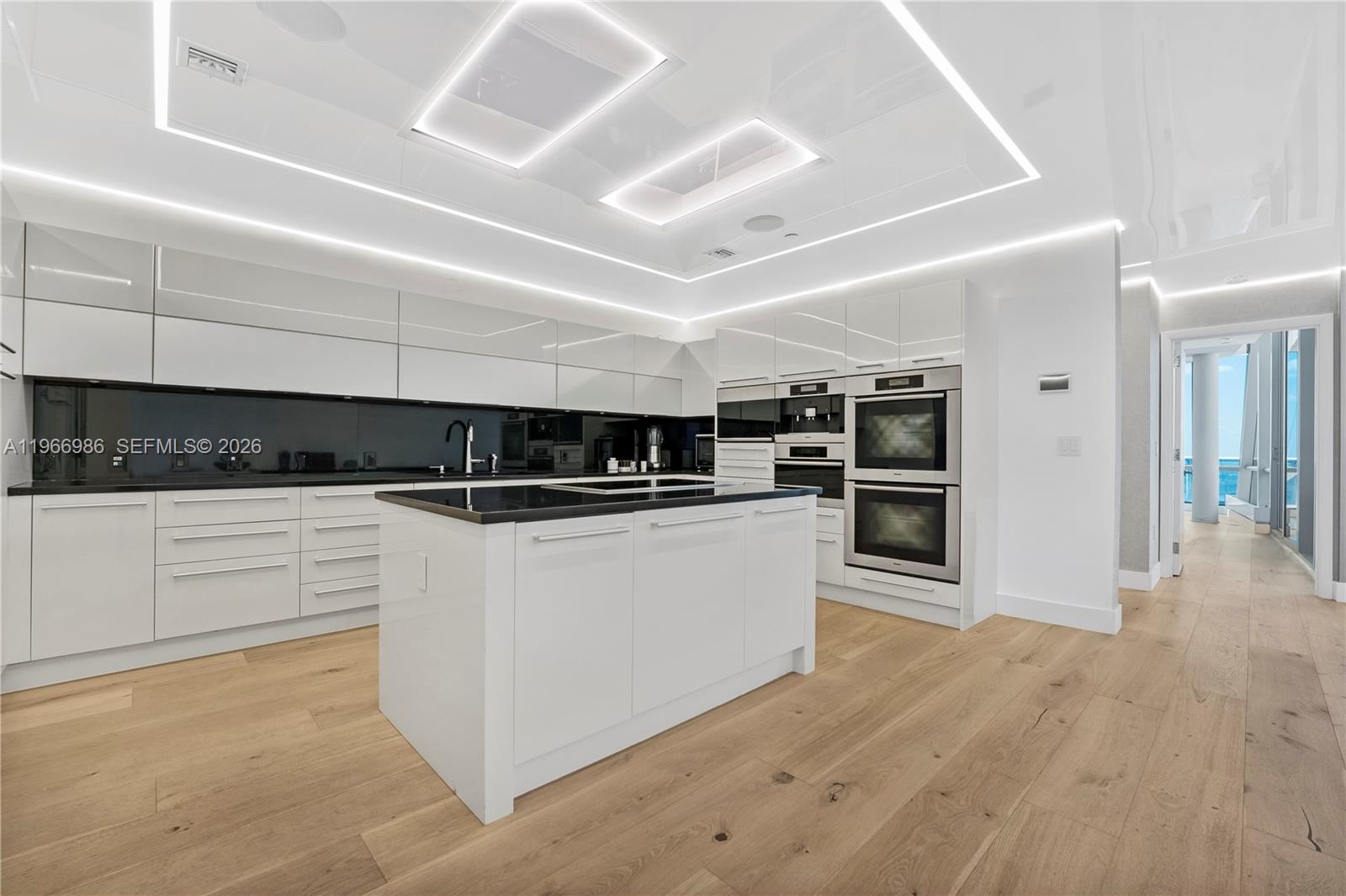 JADE OCEAN CONDO - Residential