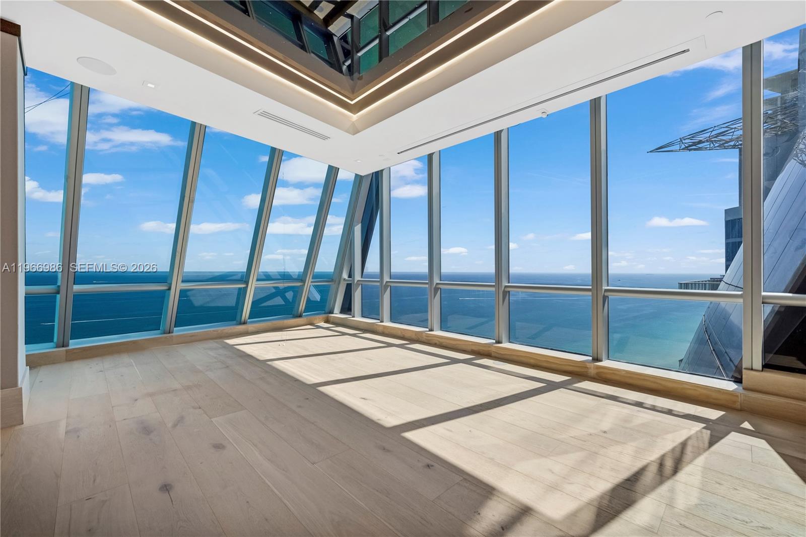JADE OCEAN CONDO - Residential