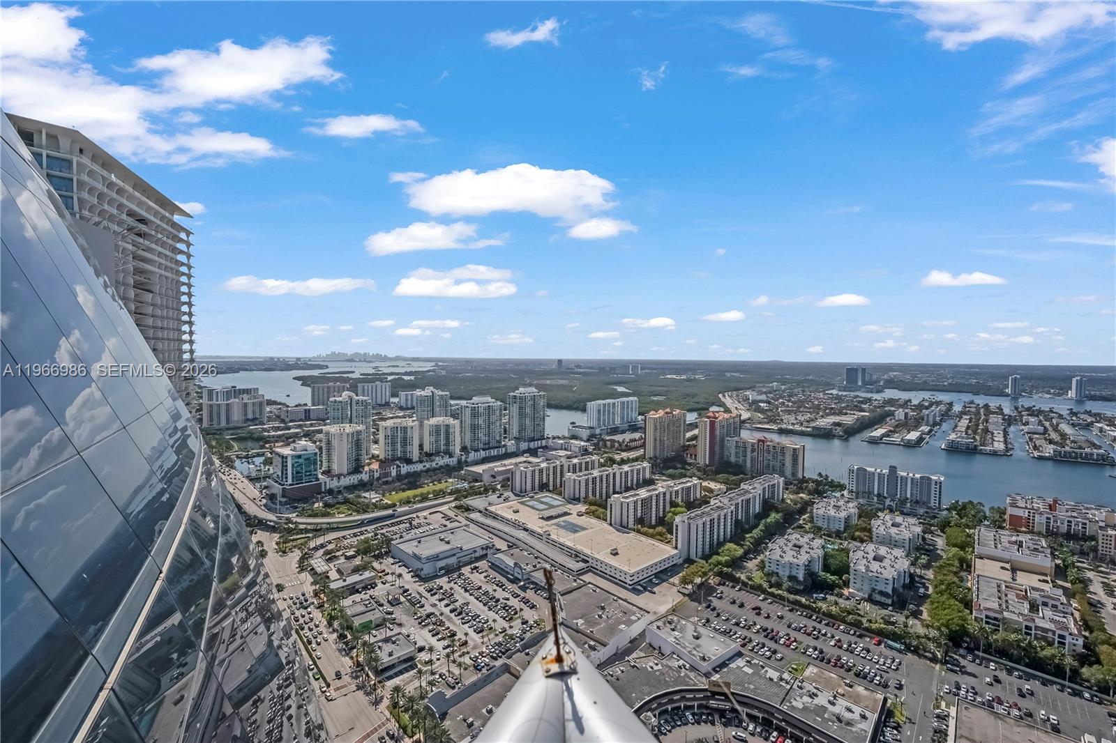 JADE OCEAN CONDO - Residential