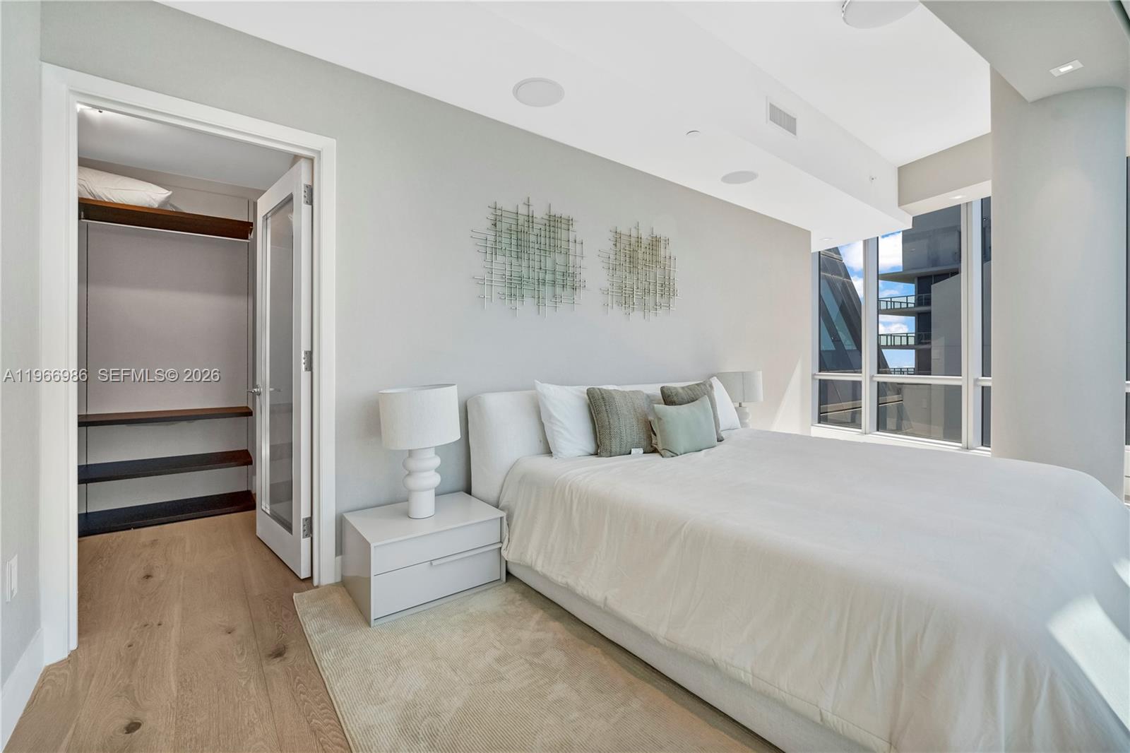 JADE OCEAN CONDO - Residential